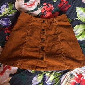 Host Pick ✨ Topshop Skirt 🌼